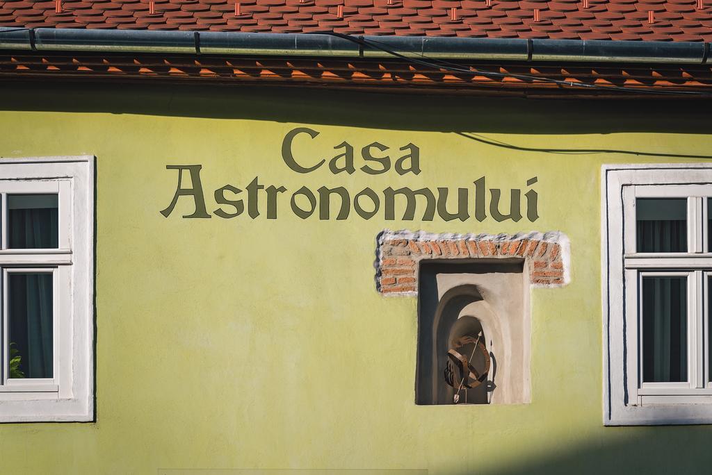Апартаменты Casa Astronomului Сибиу Экстерьер фото